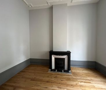 Location Appartement 5 pièces 95m² - Photo 1