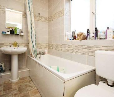 Francis Road, London, E10 - Photo 6