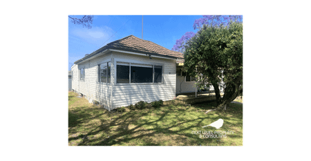 Updated family home - Photo 4