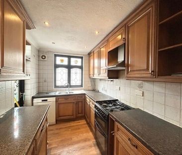 Ardleigh Green Road, Hornchurch, RM11... - Photo 2