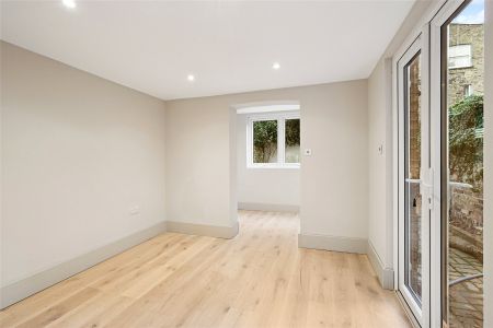 Redburn Street, London, SW3 flat to rent - Photo 2