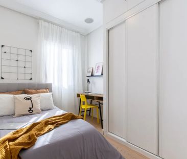 Calle del Alcalde Sáinz de Baranda, Madrid, Community of Madrid 28009 - Photo 3