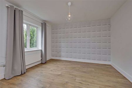 A four bedroom family house in a sought after location. - Photo 4