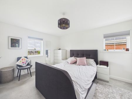 52 Ridgeway Avenue Berry Hill, Berry Hill, Coleford - Photo 3