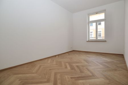 Balkon • Chemnitz • Tageslichtbad • 2-Raum Wohnung • Parkett • Sonnenberg • zur Miete - Photo 3