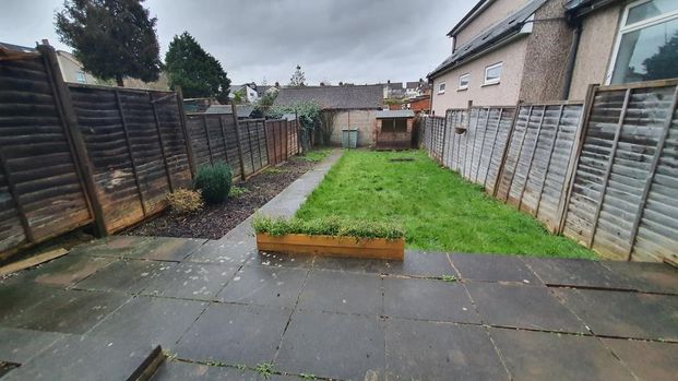 3 bedroom semi-detached house to rent - Photo 1