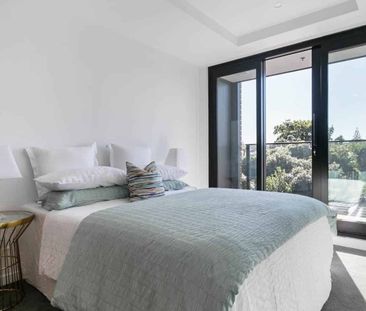 Modern Studio Apartment in Eden View - Photo 3