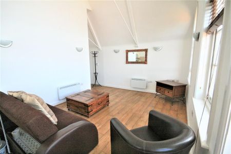 1 bedroom apartment to rent - Photo 2