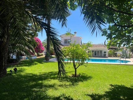 Marbella - Foto 3