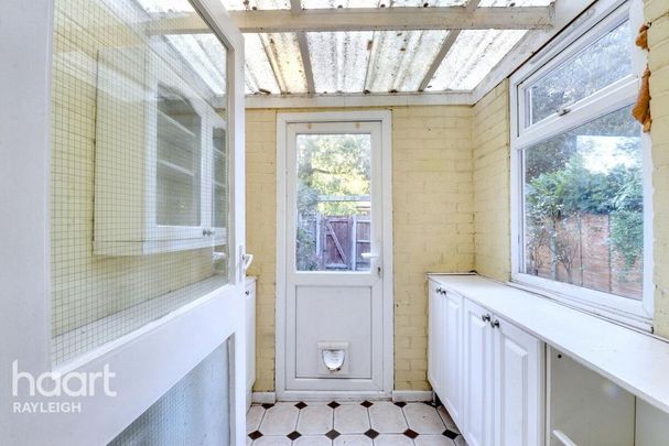3 bedroom terraced house to rent - Photo 1