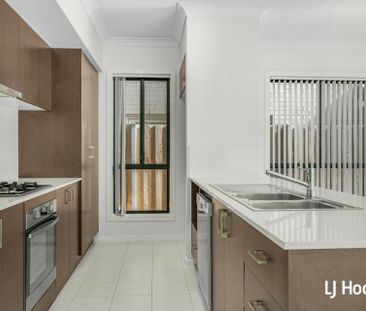 Spacious 4 Bedroom Home - Great Location! - Photo 2