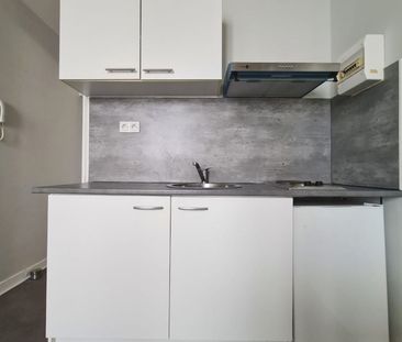 Appartement T1 meublé en hyper centre - Photo 4
