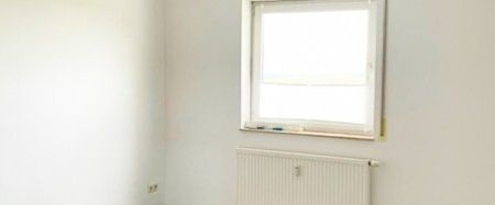 2-Raum-Wohnung mit Terrasse und Tiefgaragenstellplatz im schönen Erzgebirge - Auerbach!! - Photo 1