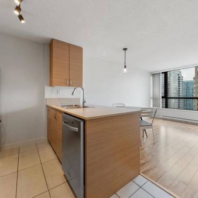 🏙️ 1 Bed 1 Bath in Downtdown! - Photo 3