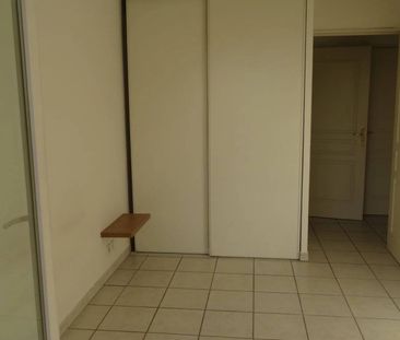 SAINT LAURENT DU VAR - LES PUGETS - 2 PIECES - CAVE ET PARKING - Photo 2