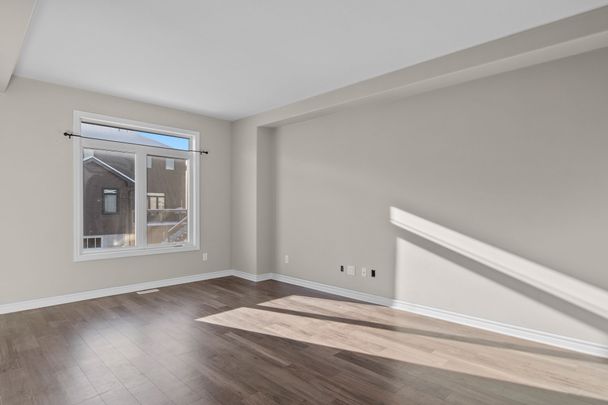 For Lease - 1669 Brookedayle Avenue, Kingston, Ontario - Photo 1