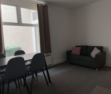 Bonville Terrace, Swansea, SA1 - Photo 1