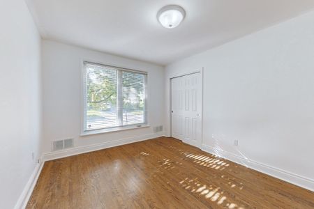 For Lease - 212 Goddard Street Unit# Main Level, Toronto, Ontario - Photo 5