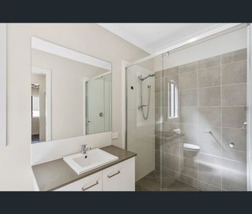 5/40 Taurus Circuit, Coomera, Qld 4209 - Photo 4