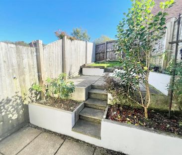 2 bedroom house to rent - Photo 1