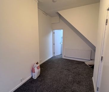 2 Bed Terraced House, Brailsford Road, M14 - Photo 2