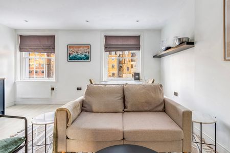 Spring Street - Photo 2