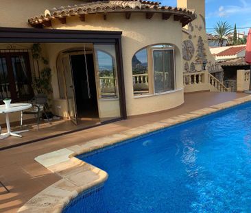 Villa for rent with 3 bedrooms and pool in Calpe for the winter sea... - Photo 1