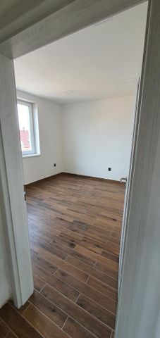 Pronájem domu 120 m2 - Photo 2