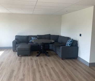 For Lease - 50 Herrick Avenue Unit# 328, St. Catharines, Ontario - Photo 2