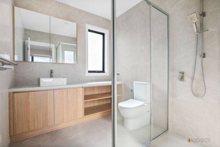 BRAND NEW | STUNNING DESIGN | BEACH AND LIFESTYLE LOCATION - Photo 5