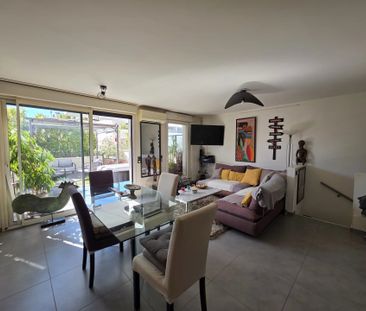 Location Appartement 2 pièces 57m² MARSEILLE 10ème - Photo 1
