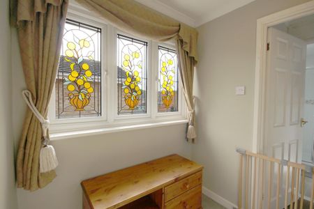 5 bedroom detached house to rent - Photo 3