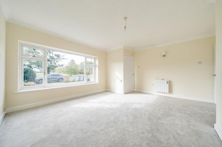 2 bedroom bungalow to rent - Photo 2