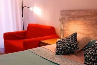 Calle del Jilguero, Madrid, Community of Madrid 28025