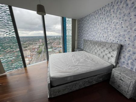 3 bedroom apartment to rent - Photo 3