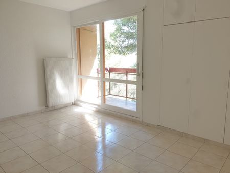 Location Appartement 1 pièce 27m² AIX EN PROVENCE 13100 - Photo 2