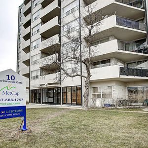 Yorkwoodsgate Apartments - Photo 3