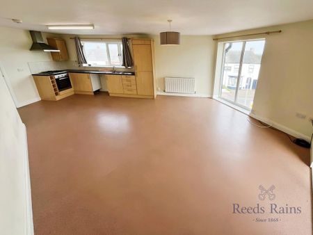 2 bedroom apartment to rent - Photo 2