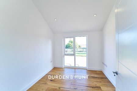 Ashlyns Lane, Ongar - Photo 2