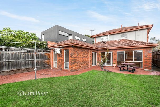 34 Park Cres, Caulfield North VIC 3161 - House For Rent | Domain - Photo 1