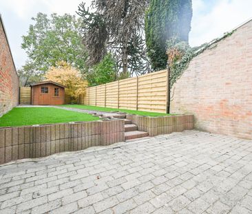 Stadswoning met tuin in centrum Oostrozebeke - Photo 1