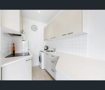 7/9 Foam Street, Elwood, Vic 3184 - Photo 1