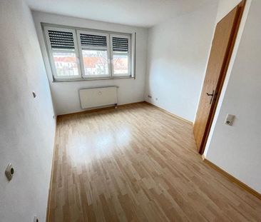 Gemütliche Zweiraumwohnung mit Lift in Zwickau - Photo 1