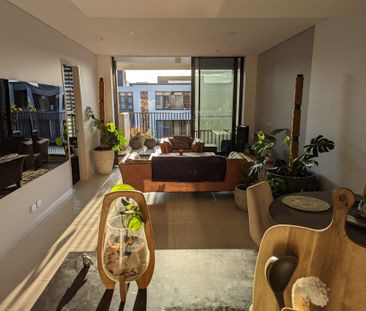 Rosebery - Photo 1