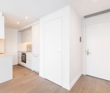 Rue du Square-Phillips, H3B 0H3, Montréal - Photo 2