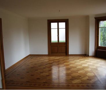 Appartement 5.5 pièces proche du centre dans une maison de caractère ! - Photo 3