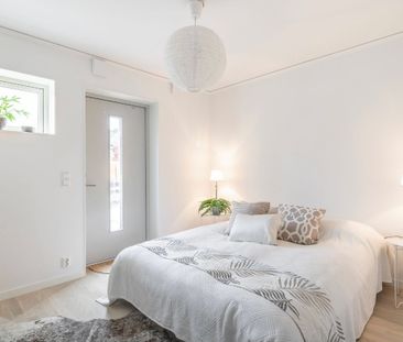 Molnstigen, Sollentuna - Foto 1