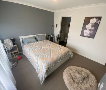 Ready To Move In! - Photo 1