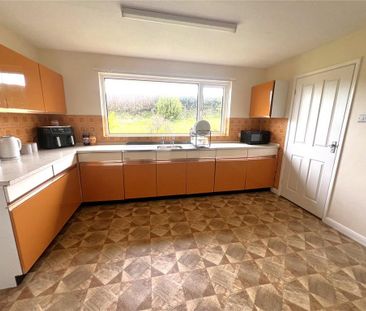 3 bedroom bungalow to rent - Photo 6