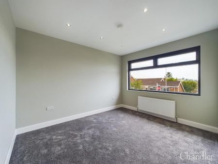 12 Glennor Crescent, Carryduff, Belfast, BT8 8HW - Photo 4